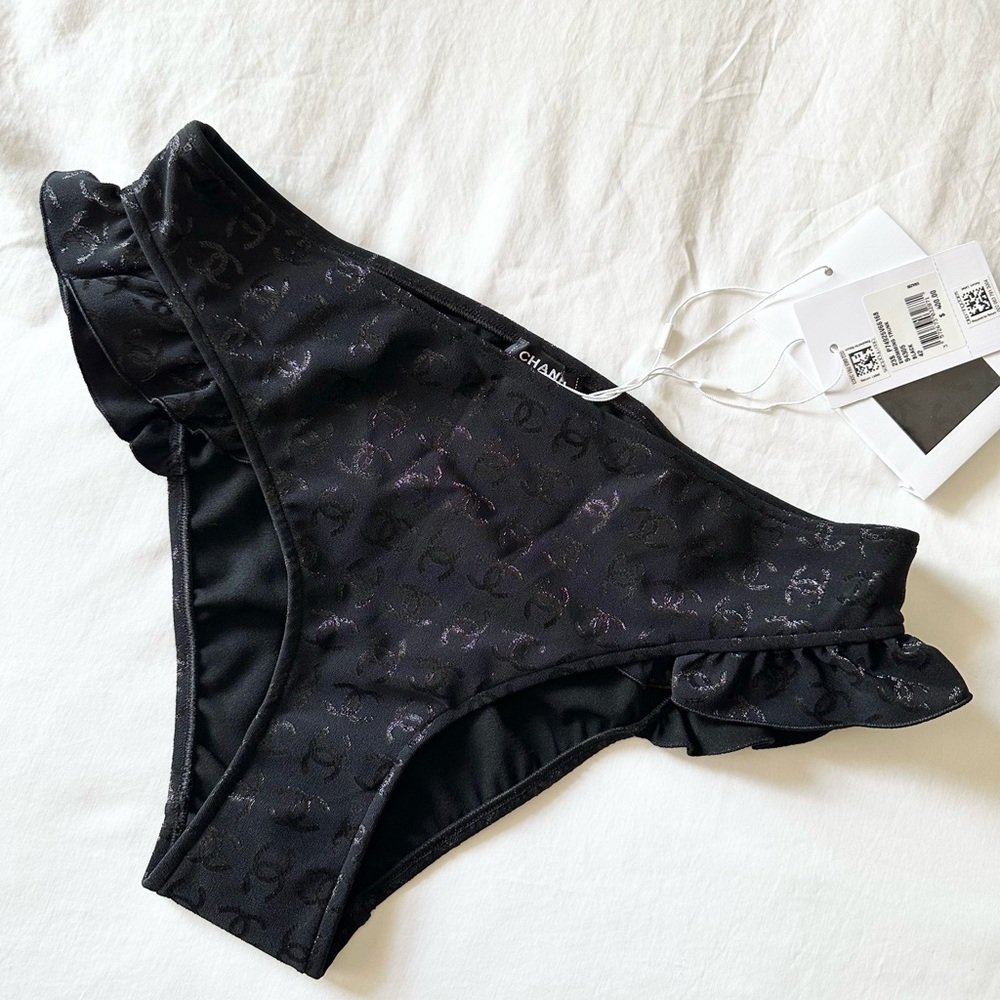 CHANEL 23S Bikini bottom size 42